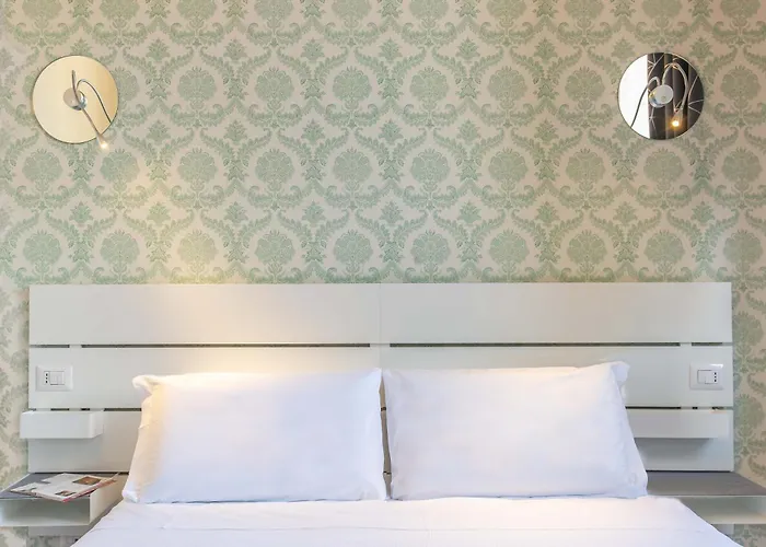 Alojamento de Acomodação e Pequeno-almoço Il Mercato 4*