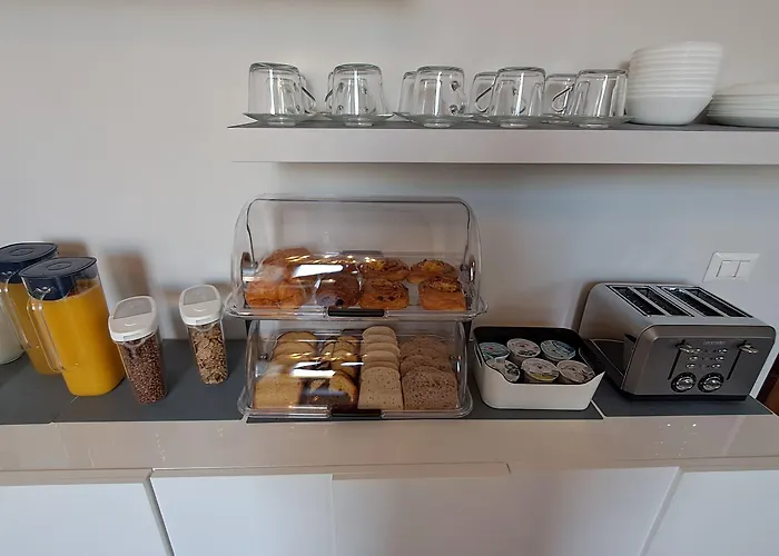 Alojamento de Acomodação e Pequeno-almoço Il Mercato 4*